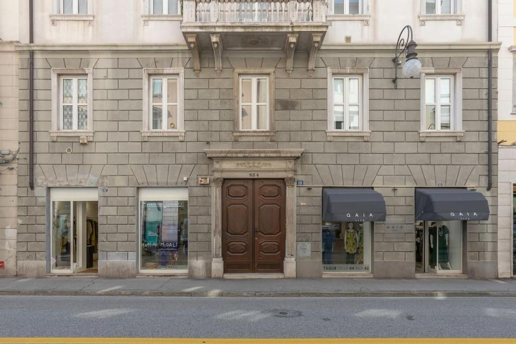Apartments Trieste Centro I Imbriani 12 ภายนอก รูปภาพ