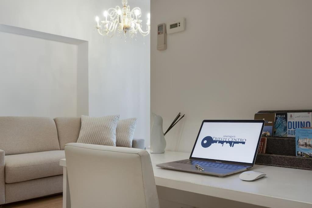 Apartments Trieste Centro I Imbriani 12 ภายนอก รูปภาพ